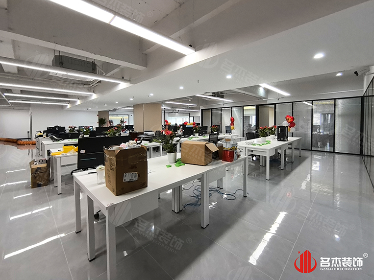 開(kāi)放辦公區(qū)